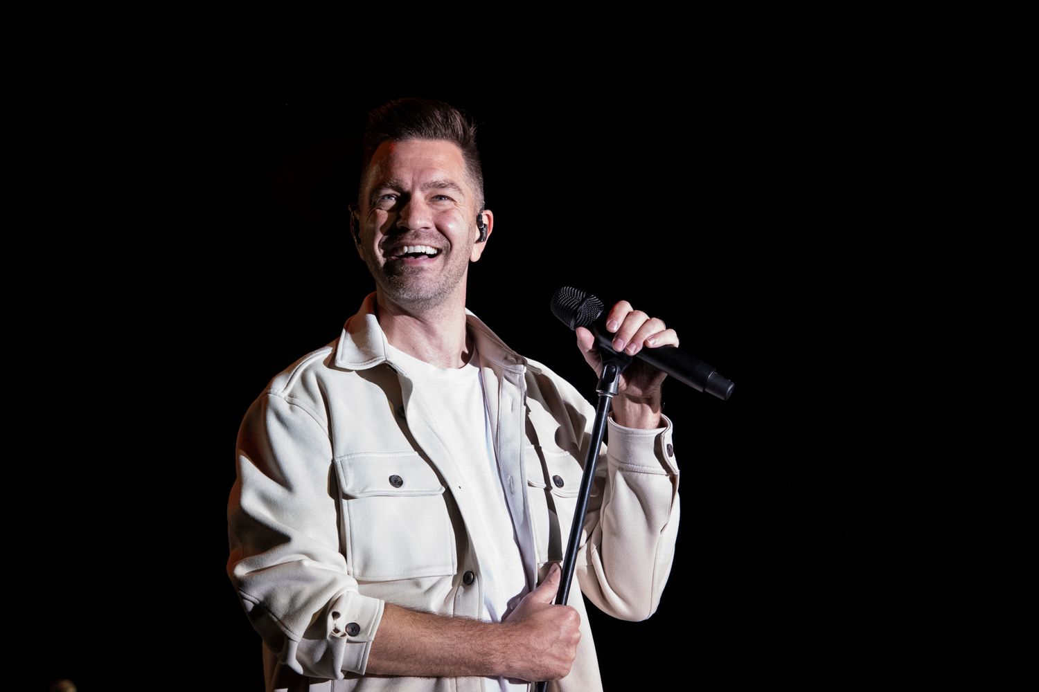 Andy Grammer. Corporate event, conference, incentives, galas, and non-profit event photography in Denver, Colorado.