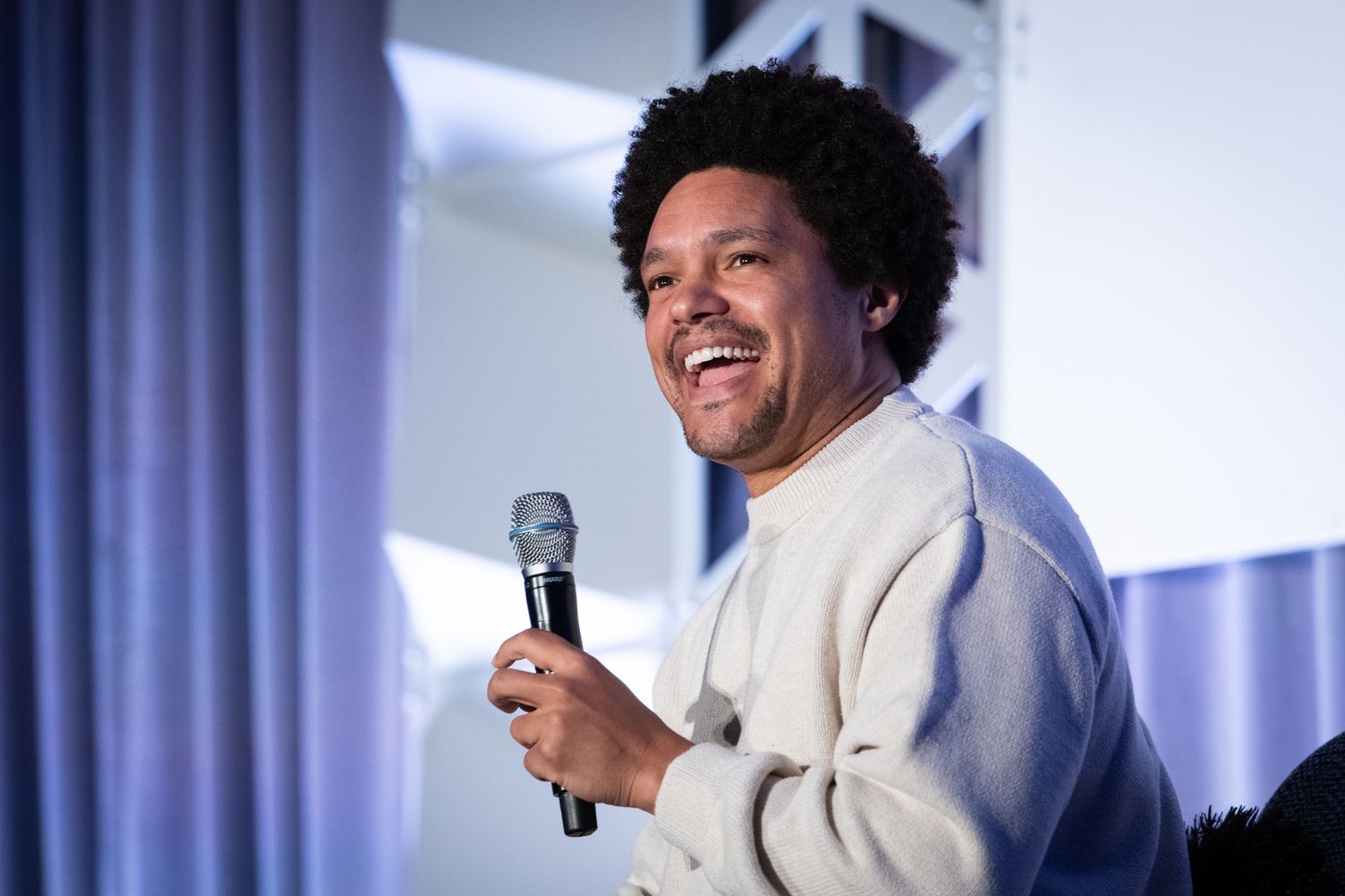 Trevor Noah Speaking. Corporate event, conference, galas, and non-profit event photography in Denver, Colorado.