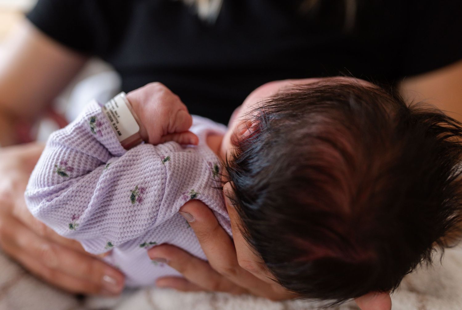 Newborn baby Fresh 48 session at SSM Health St. Joseph Hospital Lake Saint Louis