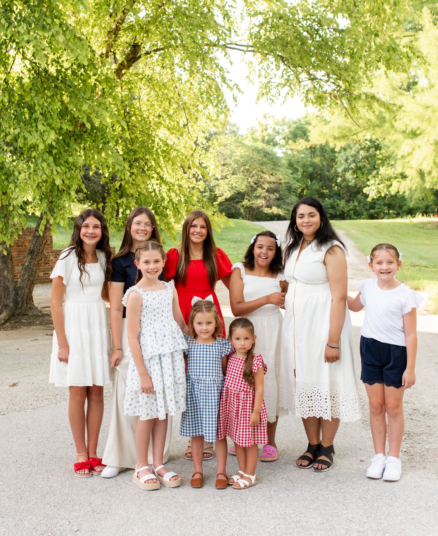 cousins photo at Faust Park family photography