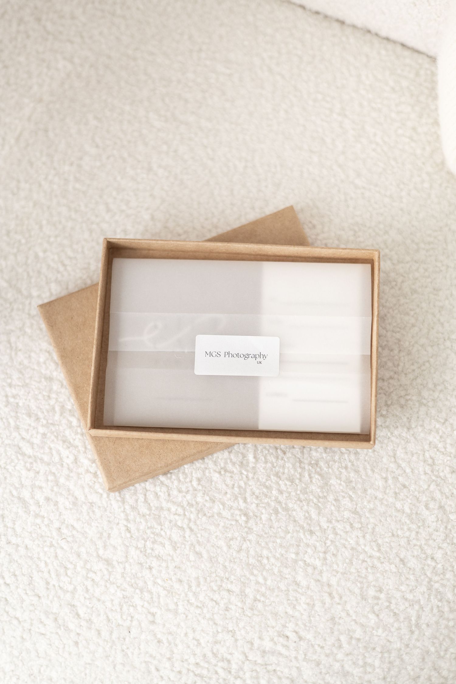 Newborn, Family and Birthday photographer Nottingham cosy home studio example of gift card packaging