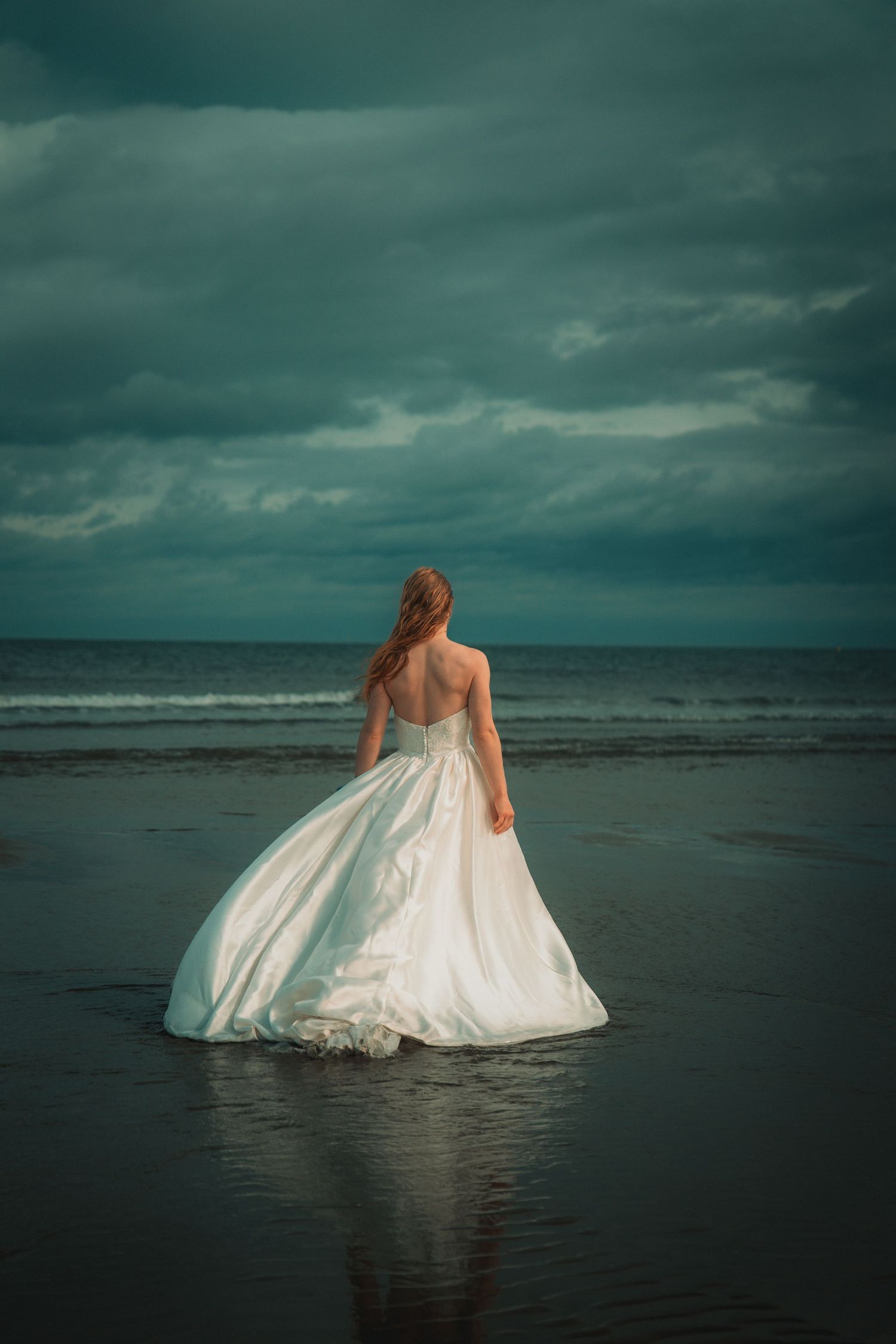 Femme photographiée lors d'une séance portrait artistique.