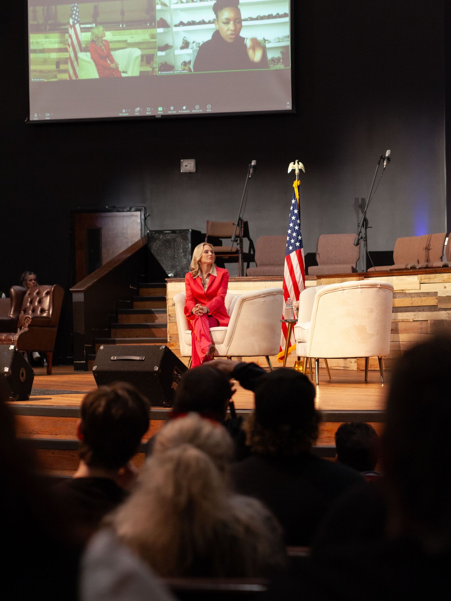 Event photograph from a political town hall.