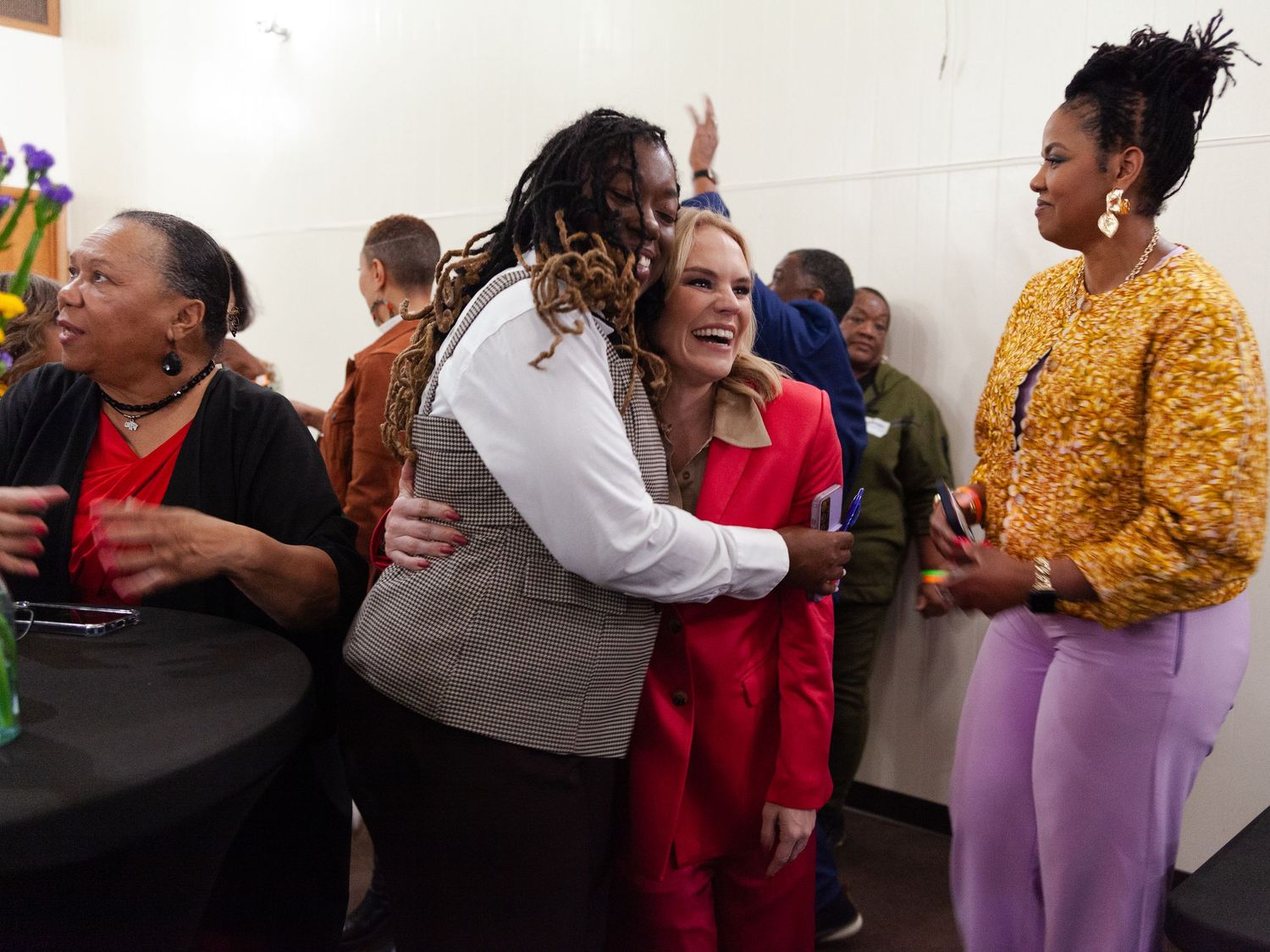 Event photograph from a political town hall.