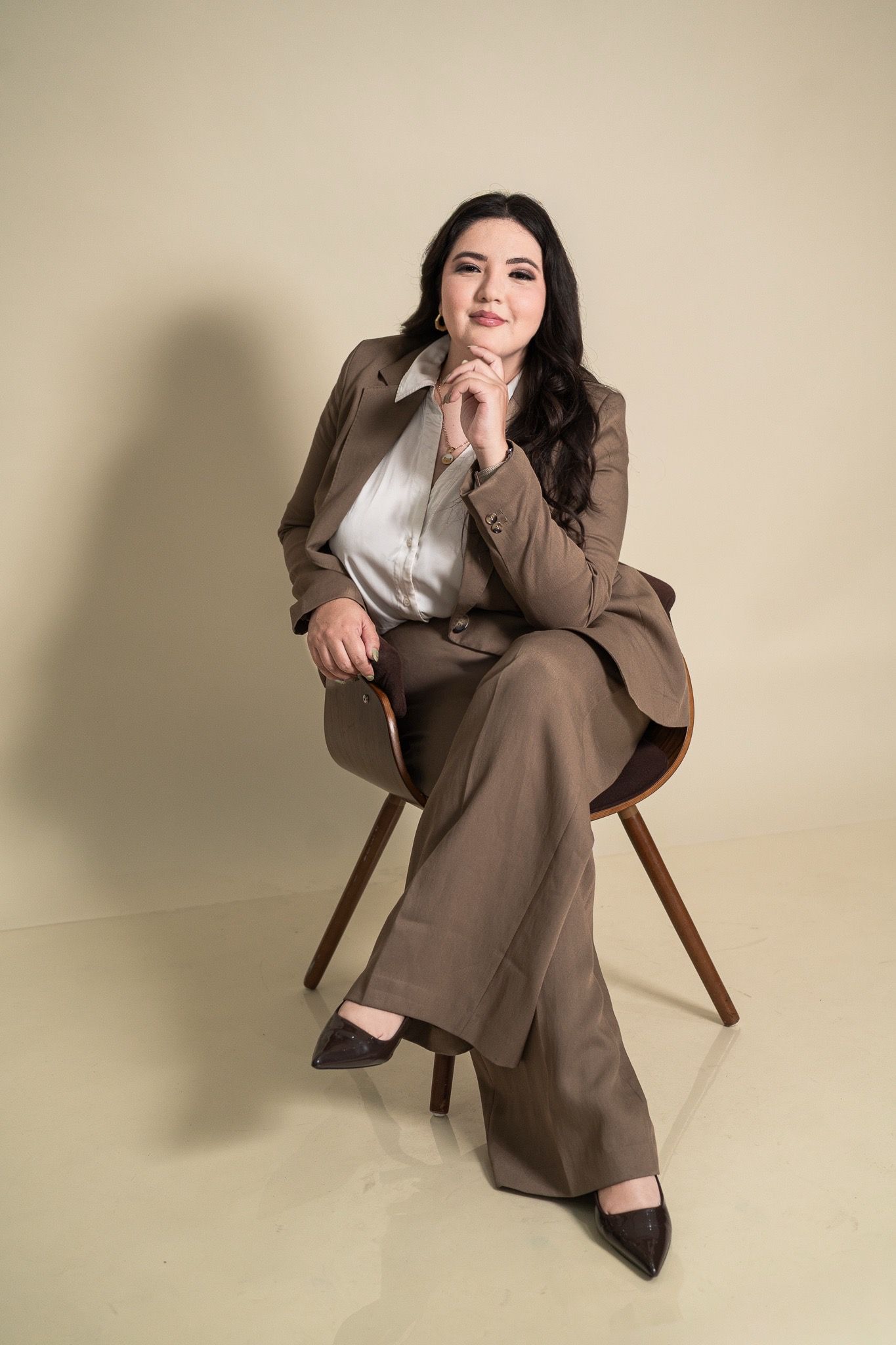 Retrato profesional de una integrante del equipo de Mediación ABC y Servicios Legales.