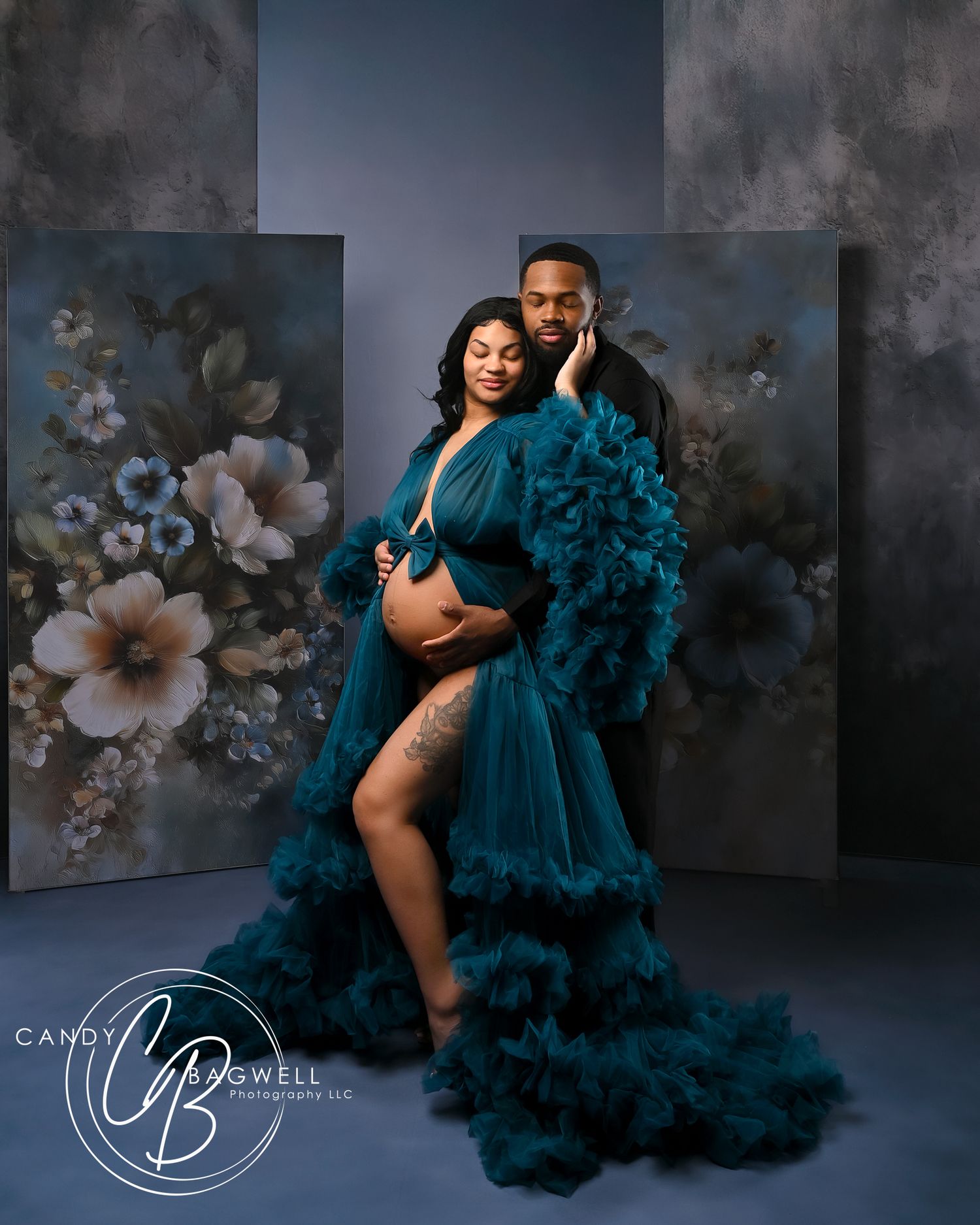 Luxury maternity by Candy Bagwell Photography, professional photographer serving Fletcher, Hendersonville, Asheville, and Western NC.