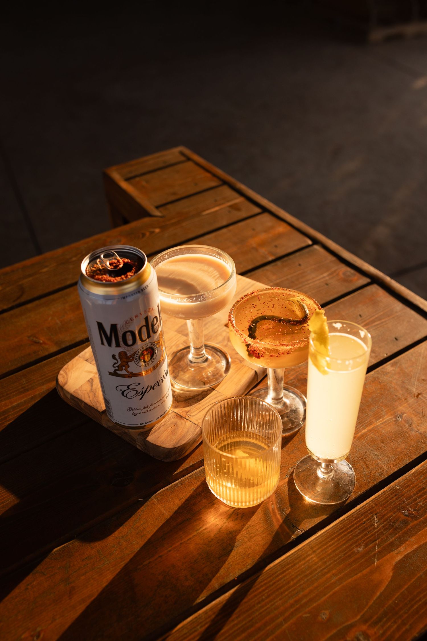 wedding cocktails showcasing refined garnish