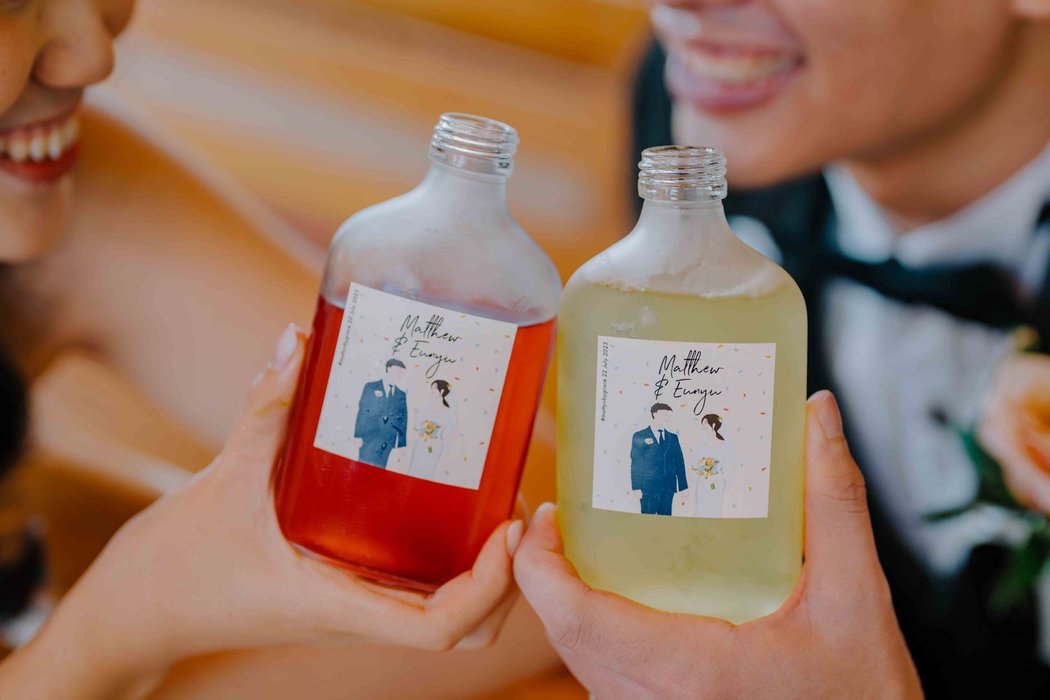customised wedding door gifts for guests