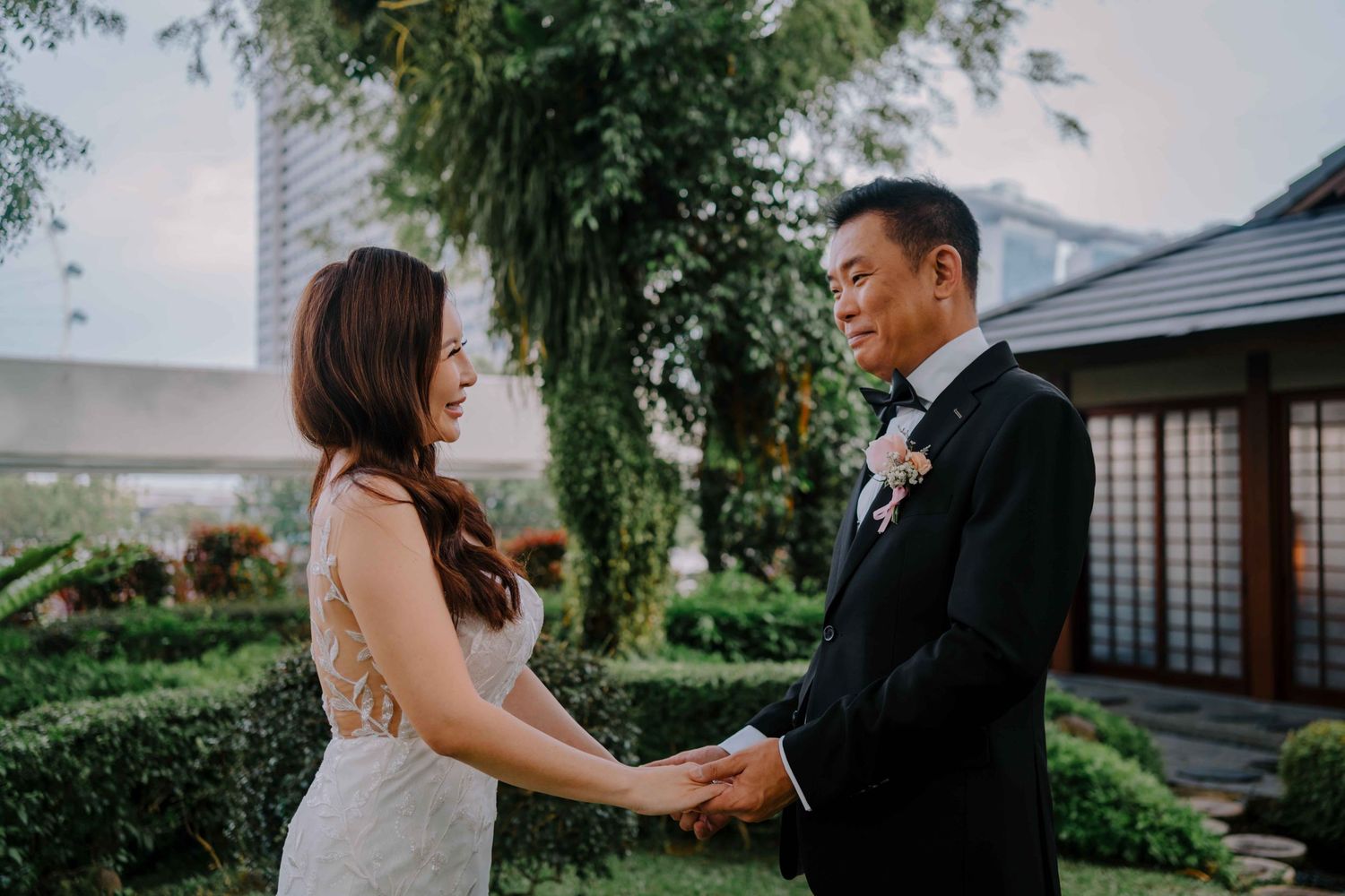 intimate wedding at keyaki pan pacific hotel