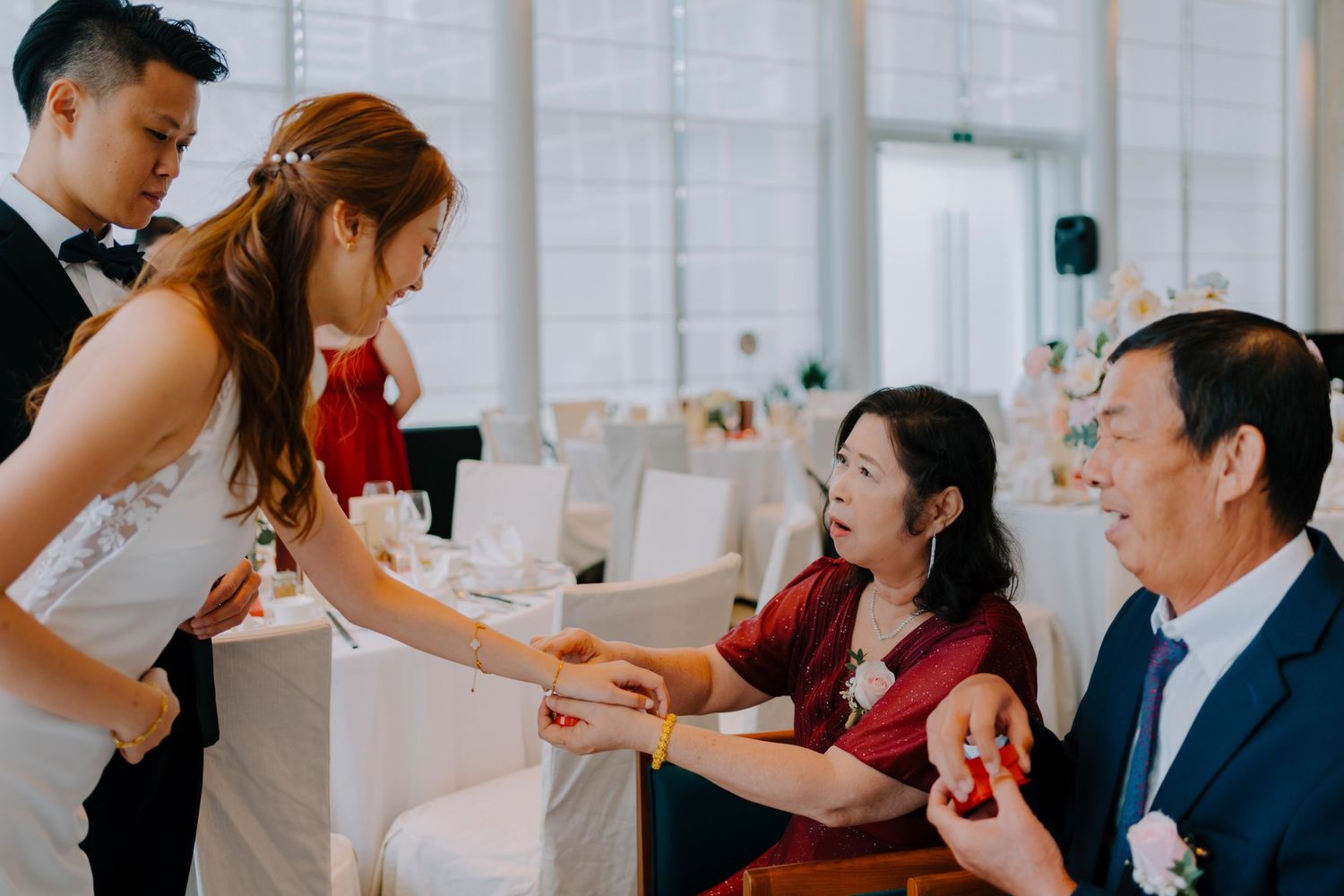 tea ceremony at conrad glass pavilion
