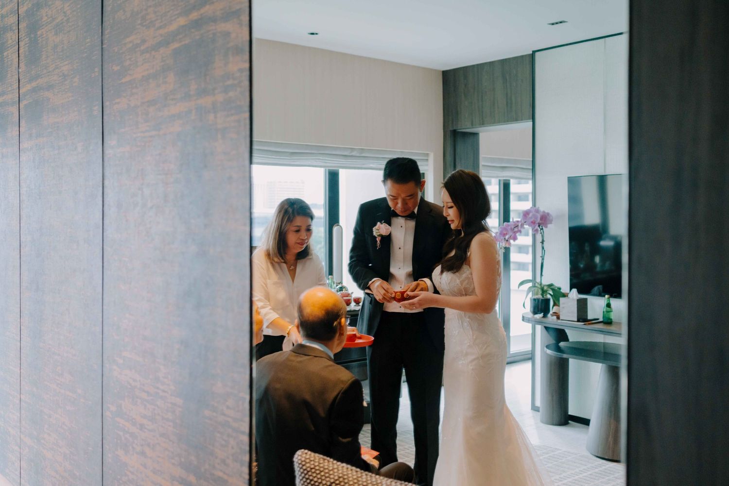 initmate wedding at pan pacific hotel singapore