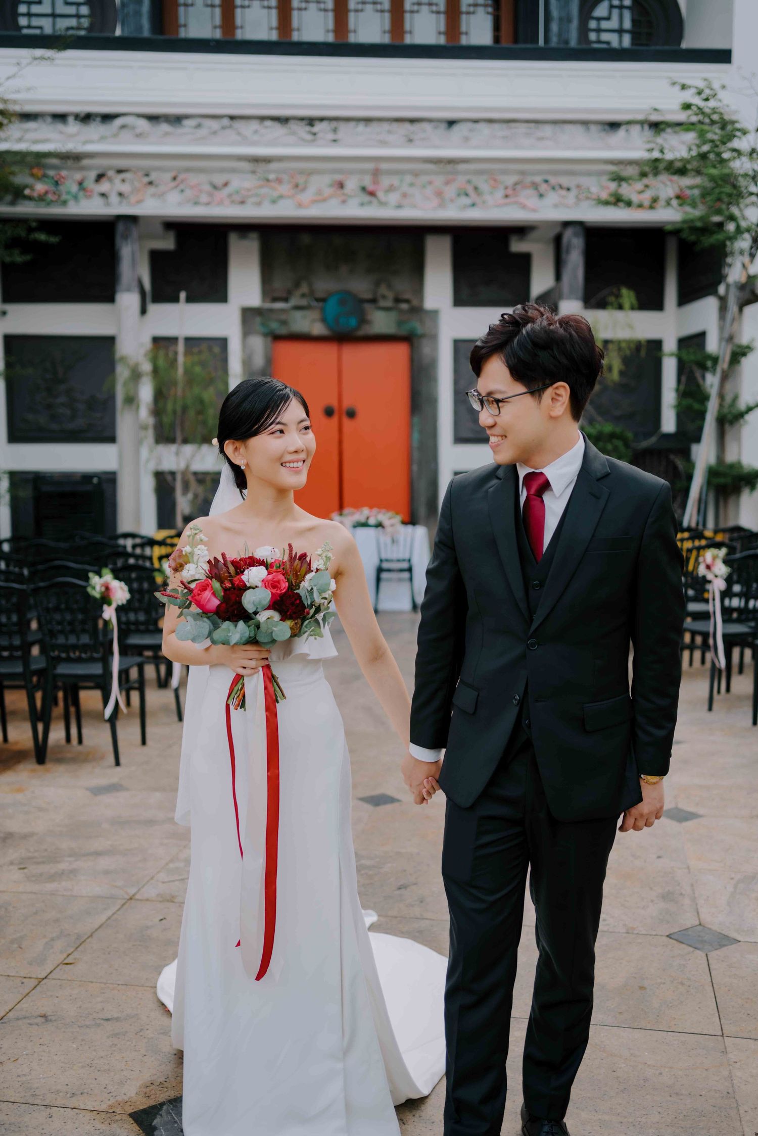 outdoor wedding at the riverhouse clarke quay