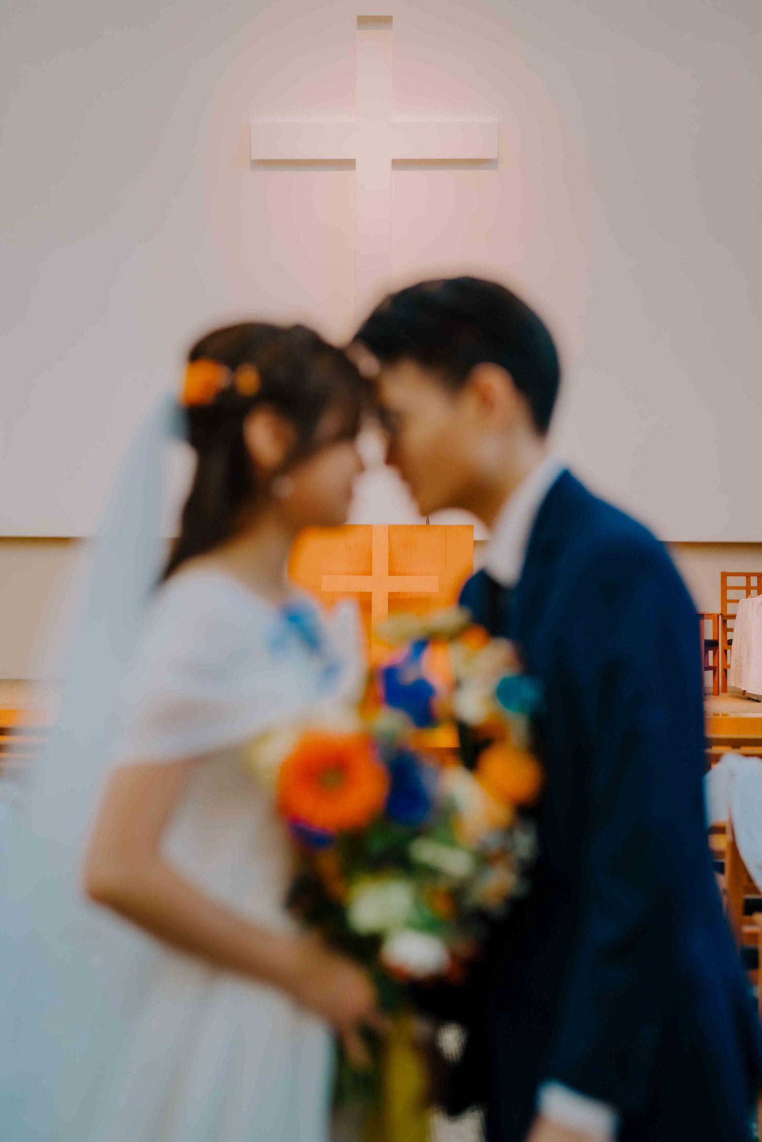 wedding ceremony at holy grace presbyterian church in singapore, photo by annopano