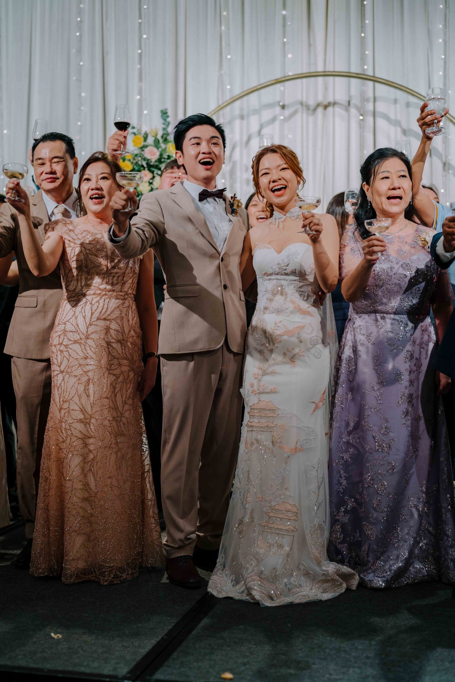 champagne toast at wedding in sofitel singapore city centre