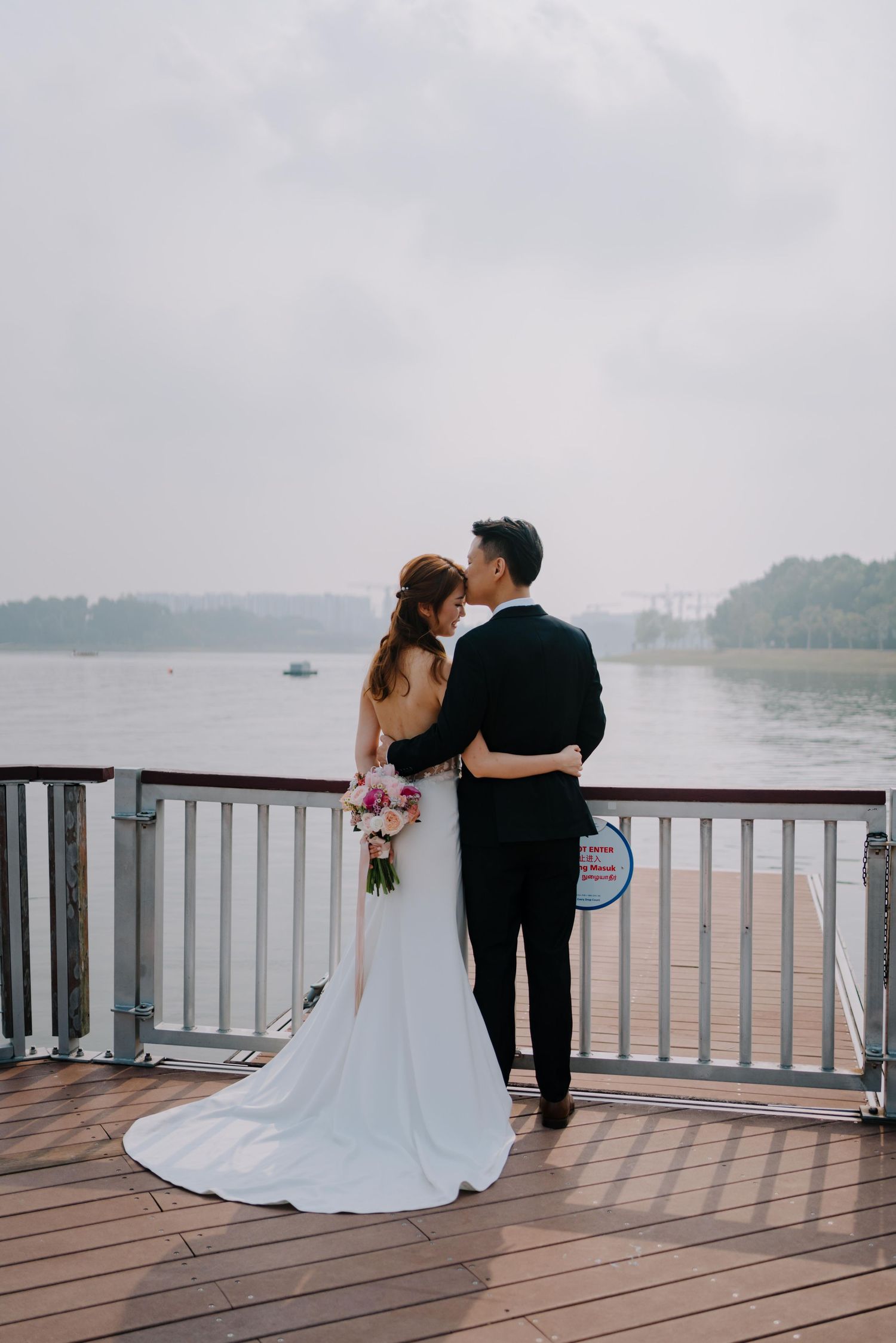 bedok reservoir couple photoshoot