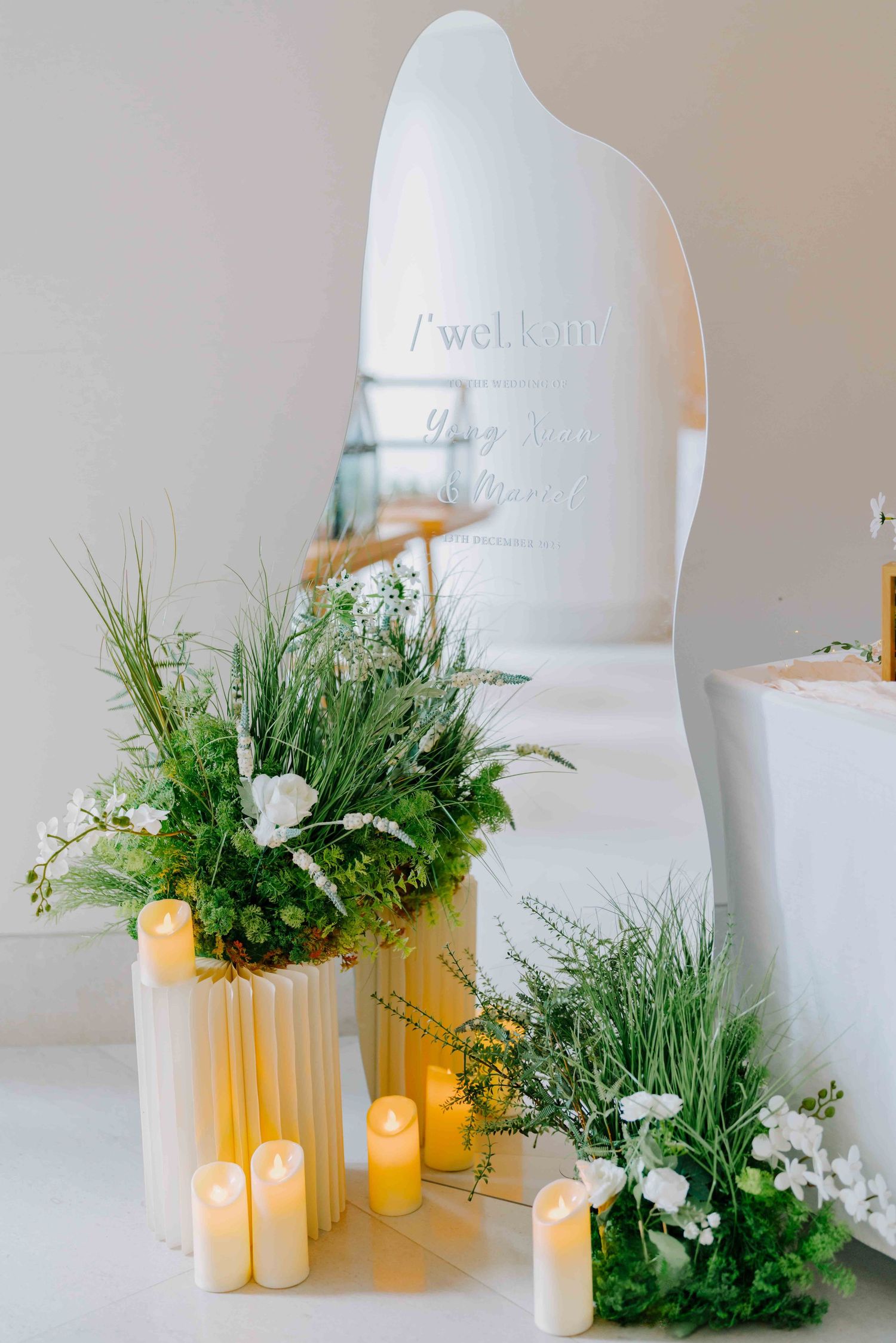 wedding reception table at the glasshouse andaz hotel singapore