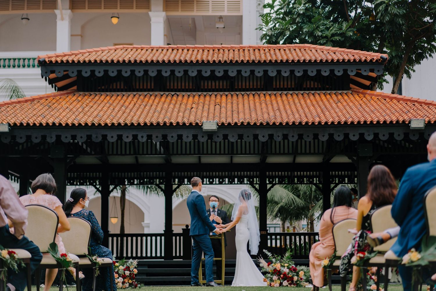 rom photographer at raffles hotel singapore