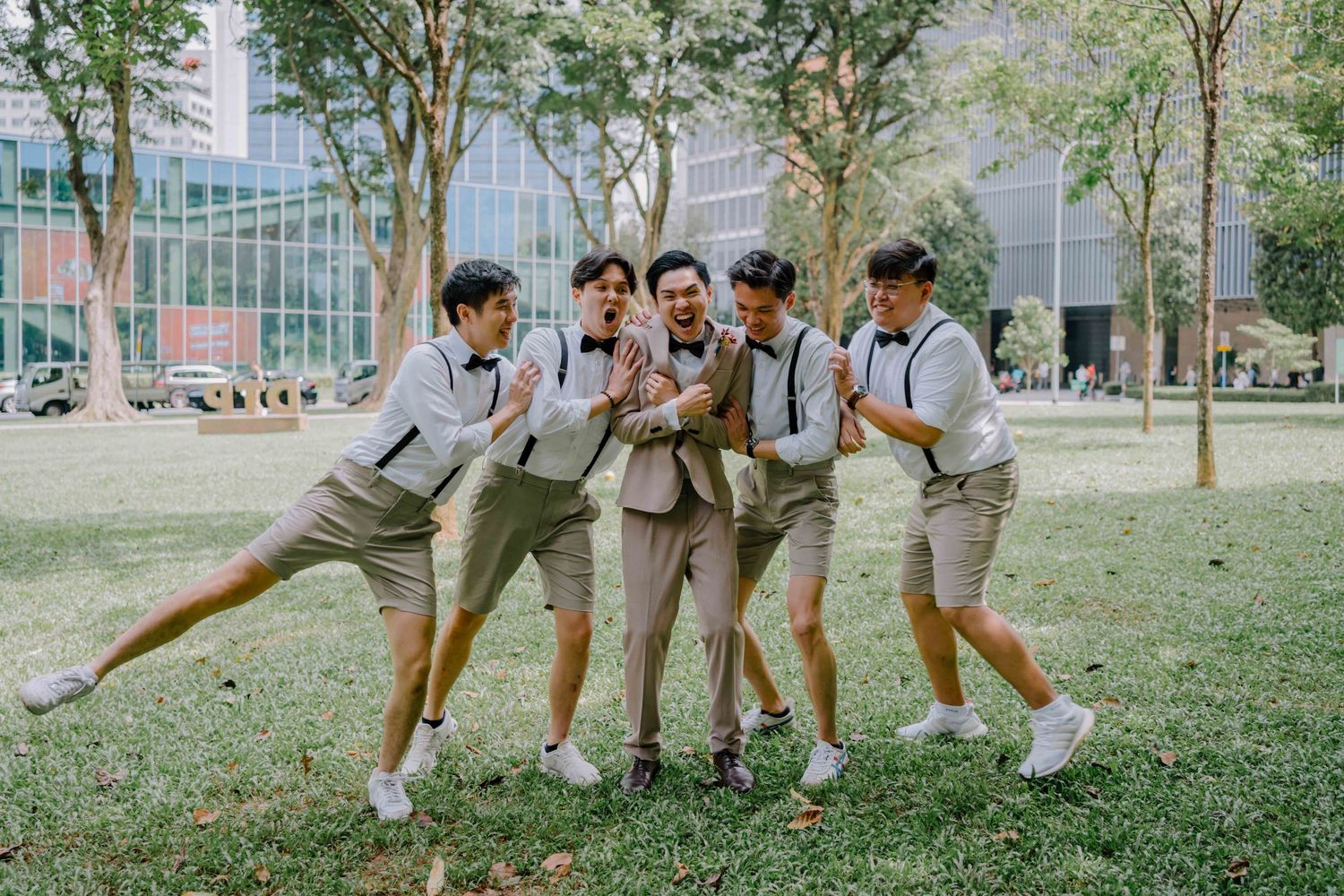 military wedding at sofitel singapore city centre
