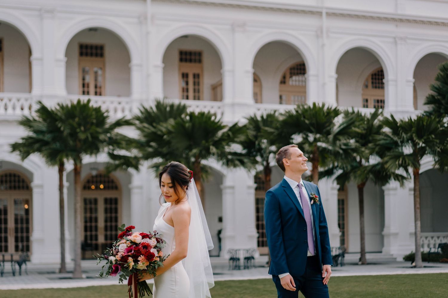 documentary style wedding photography at raffles hotel singapore