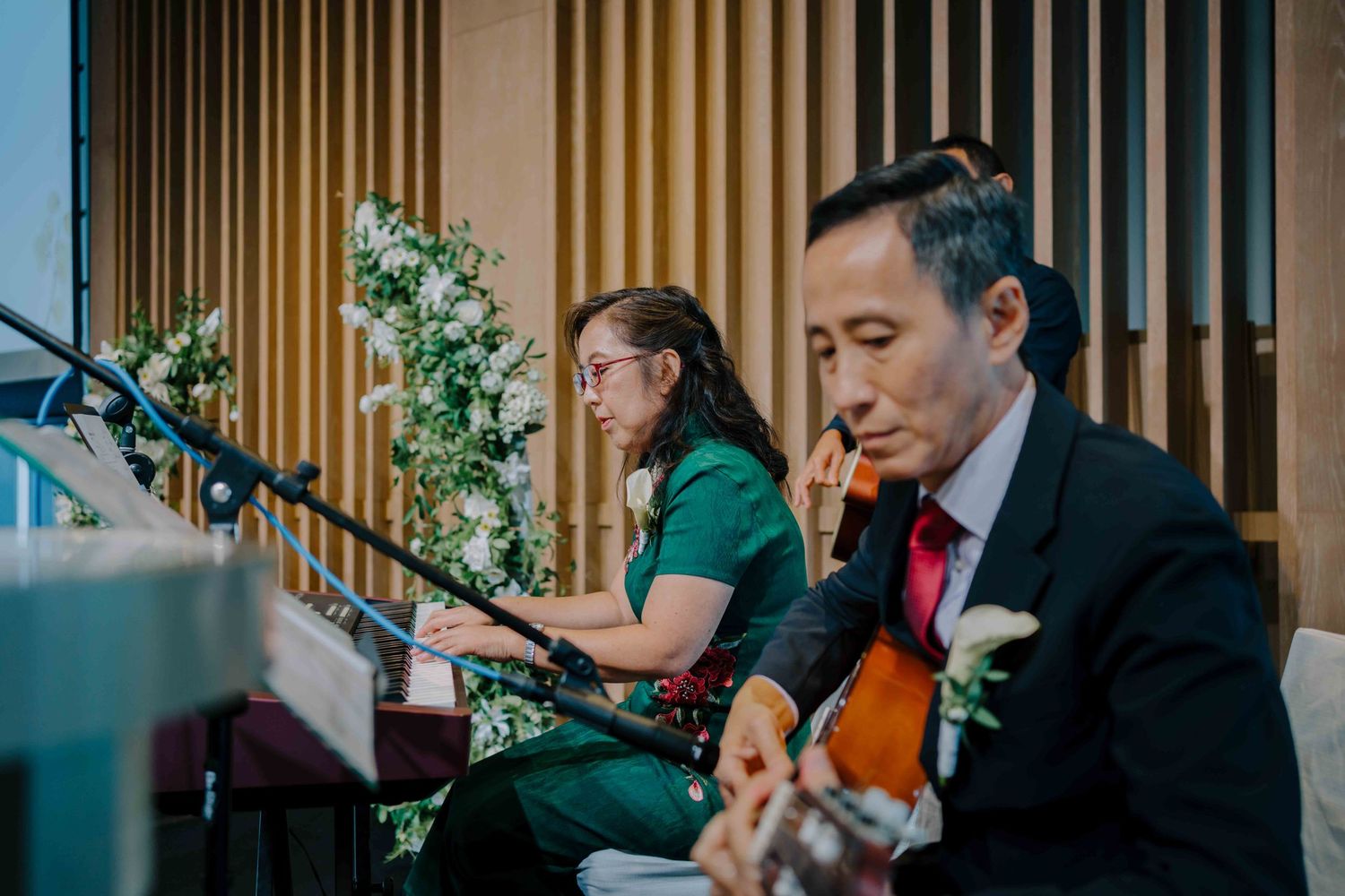 wedding at the glasshouse in andaz hotel hyatt singapore