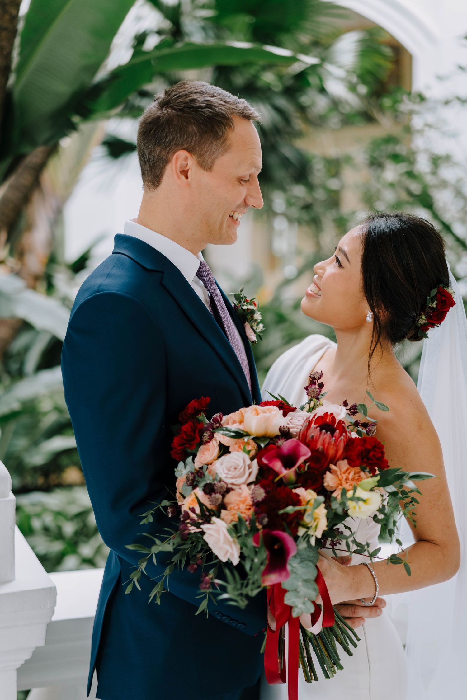 raffles hotel lawn wedding ceremony