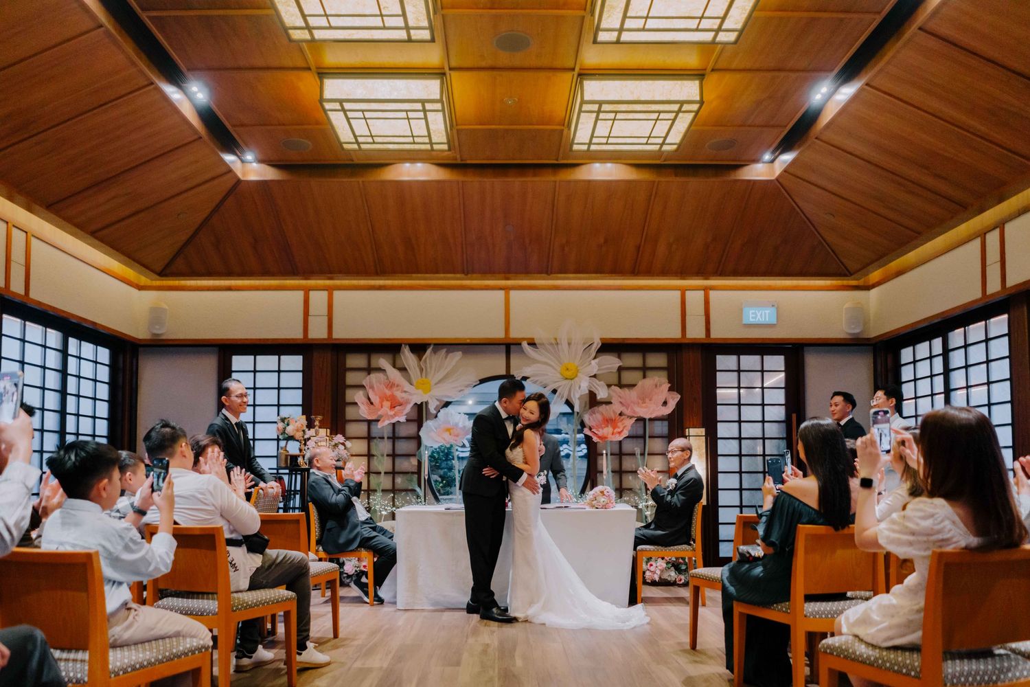 japanese themed wedding at pan pacific hotel