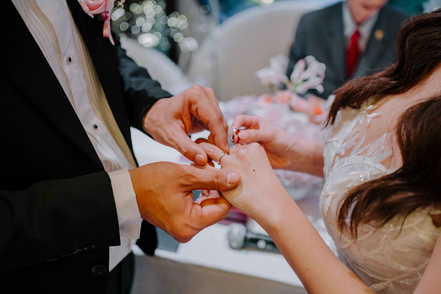 rom wedding photography at keyaki restaurant