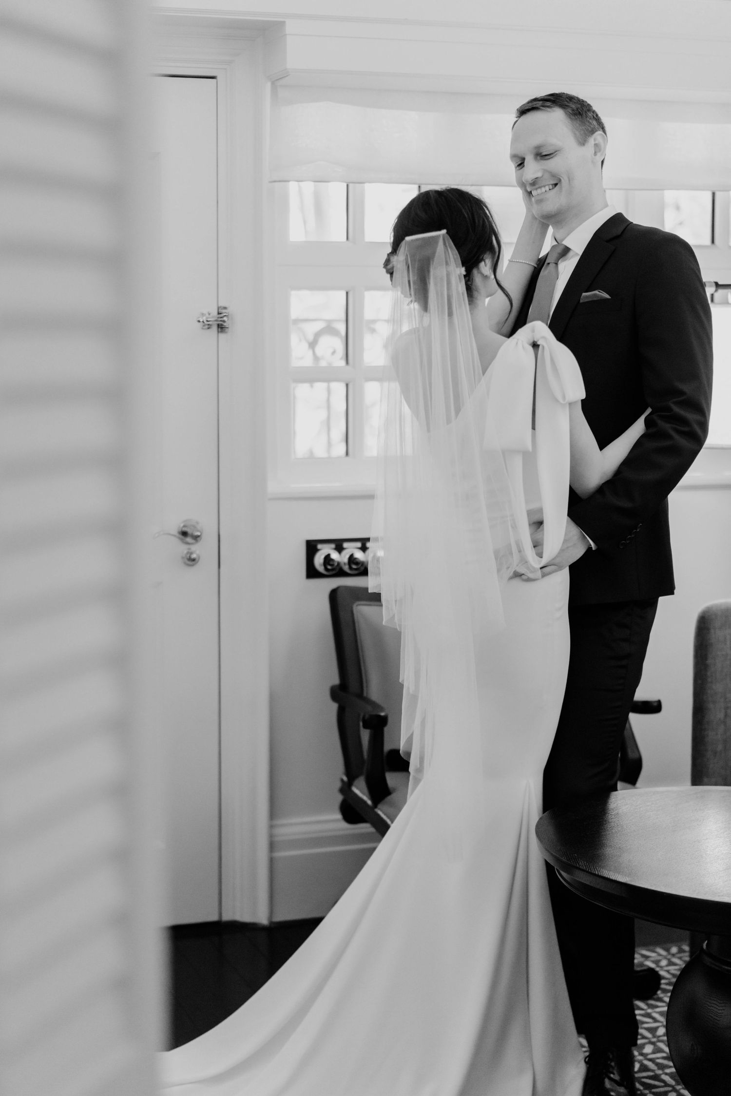 wedding at raffles hotel singapore photographer