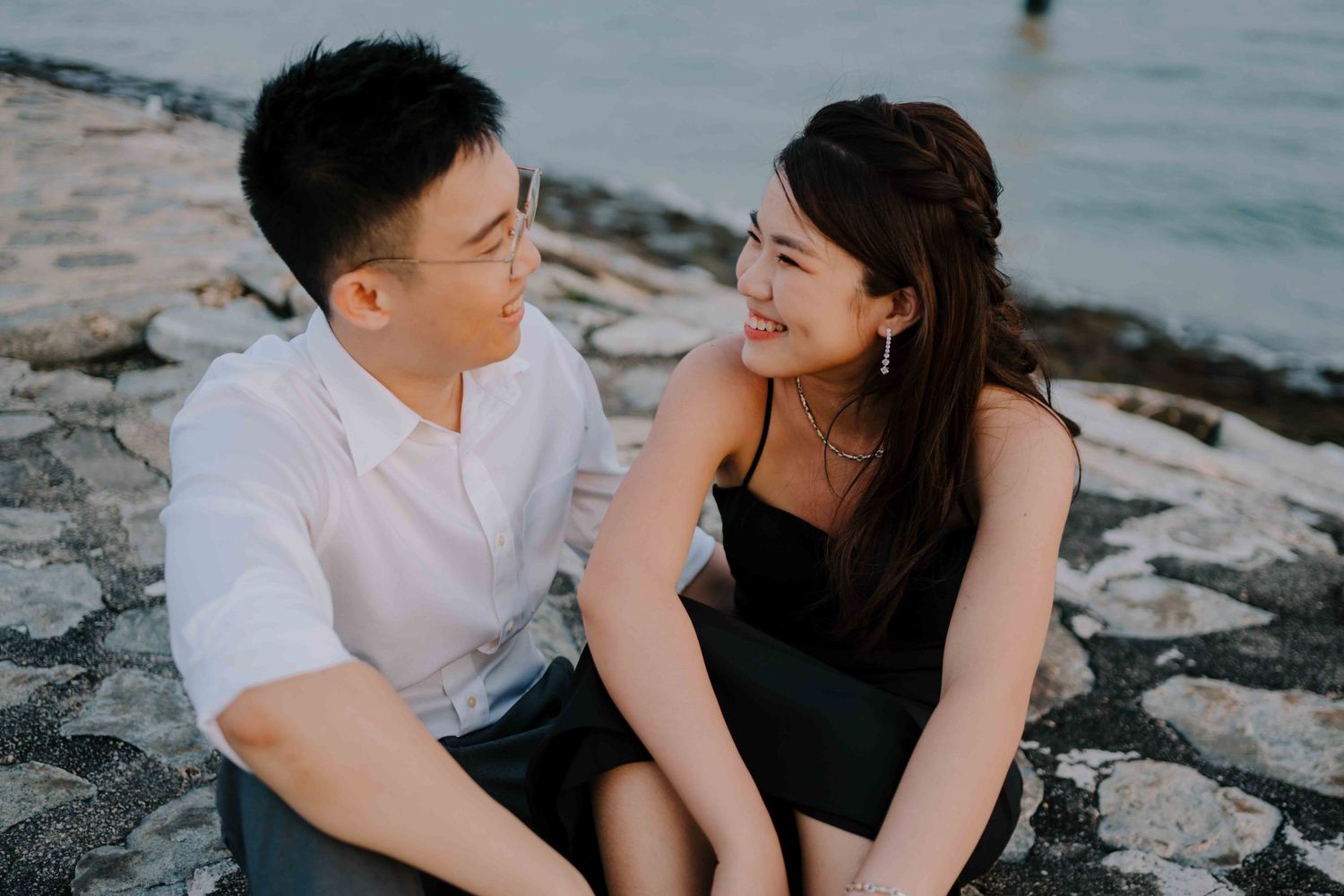 prewedding shoot at marina east park