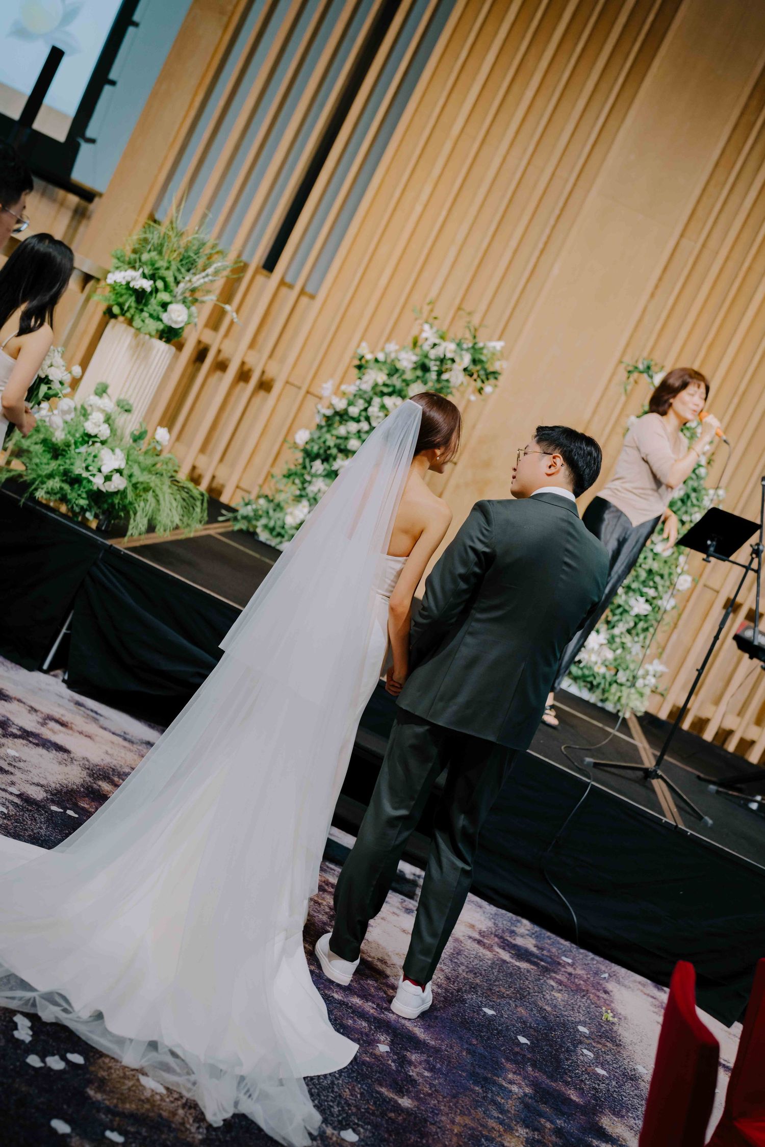 wedding at the glasshouse andaz hotel by hyatt