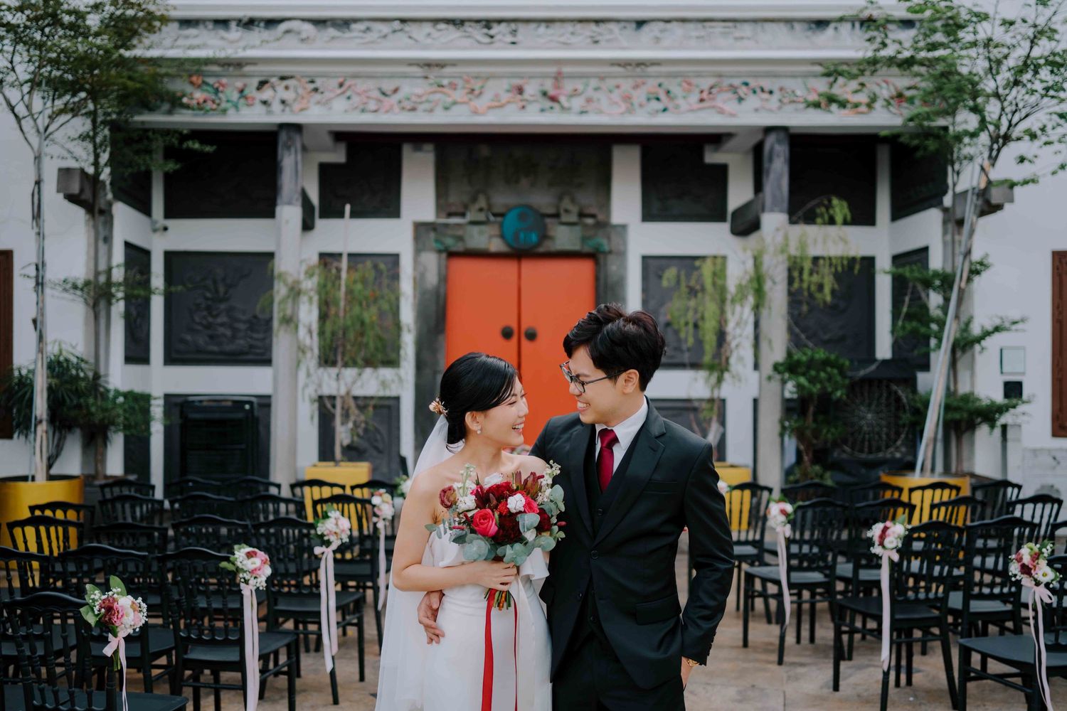 outdoor wedding at the riverhouse singapore
