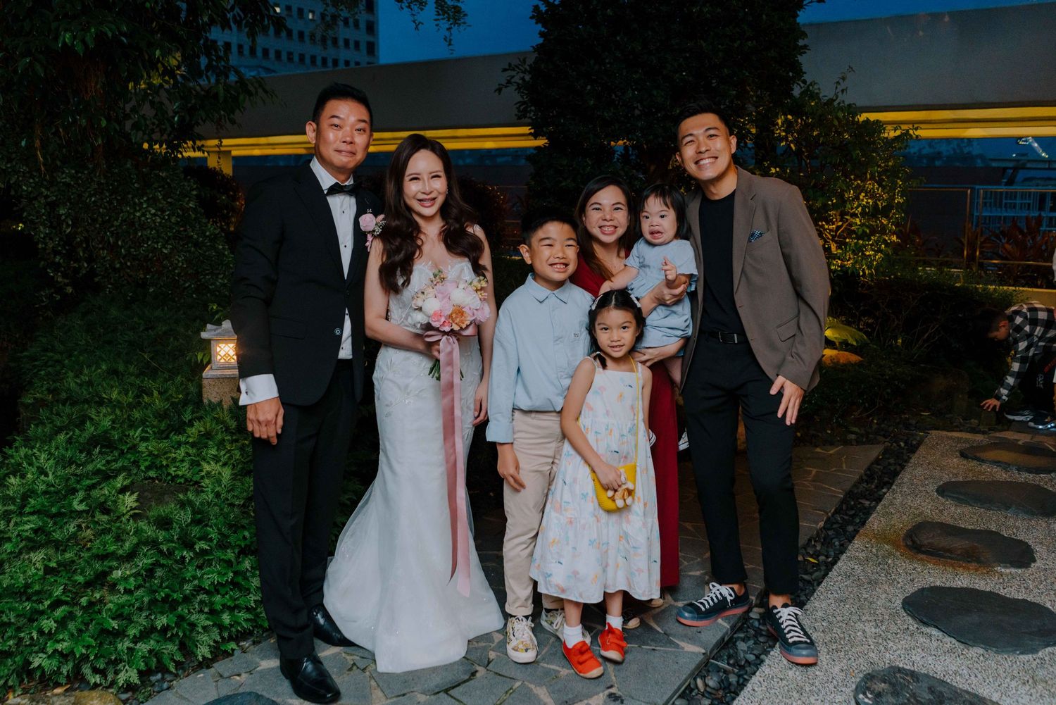intimate wedding at keyaki restaurant