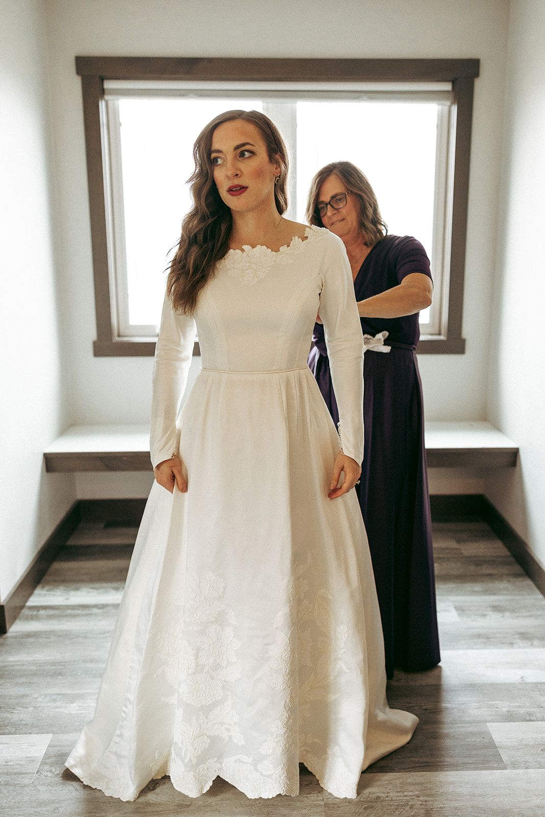 Emily and Noah's vintage wedding dress from the bride's grandma bought in 1962 by Thomas and Co. Photography