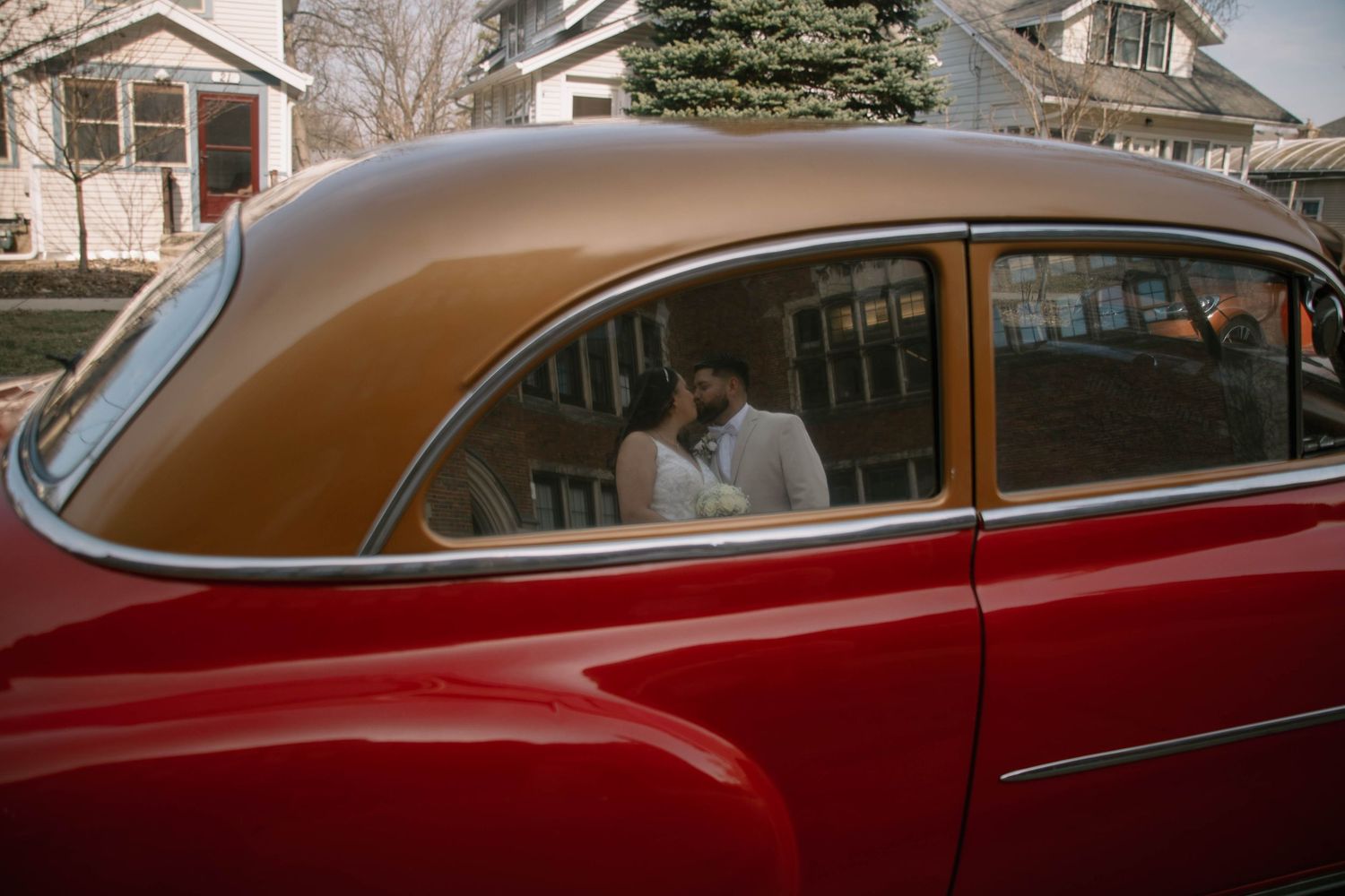 Emily Earll Photos Madison Wisconsin Wedding Photographer