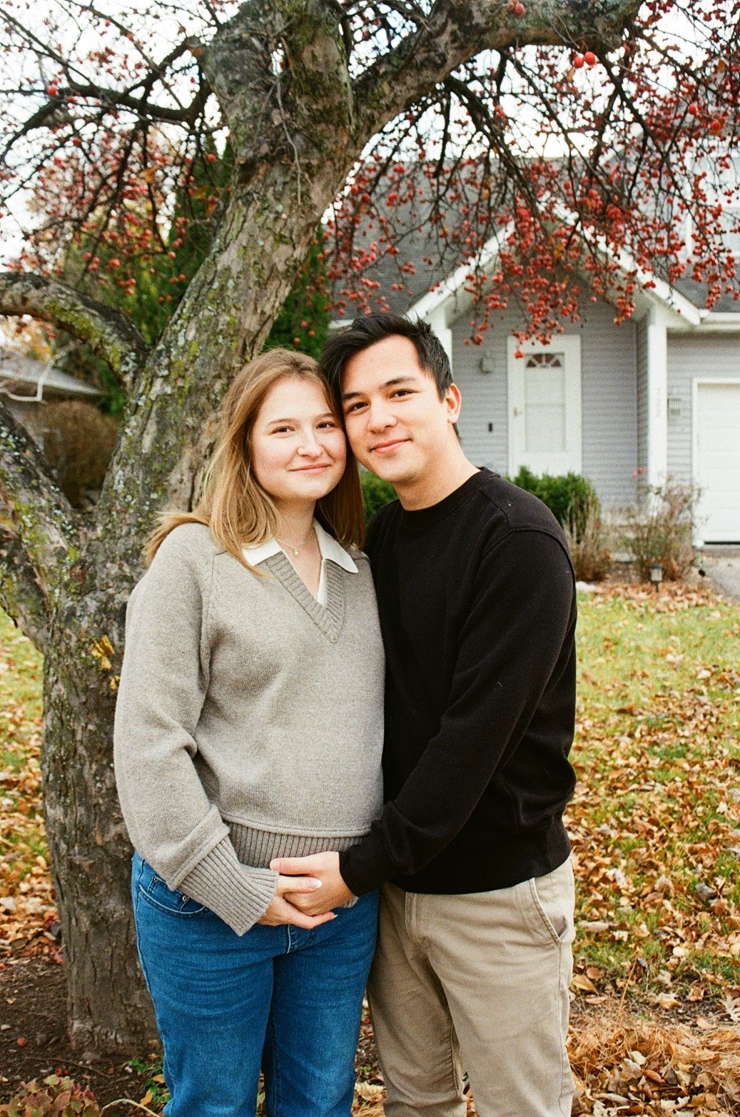 Couples film photos, Maternity photos on film, family photos on film, Midwest Maternity Photos, film photography at home, Emily Earll Photos