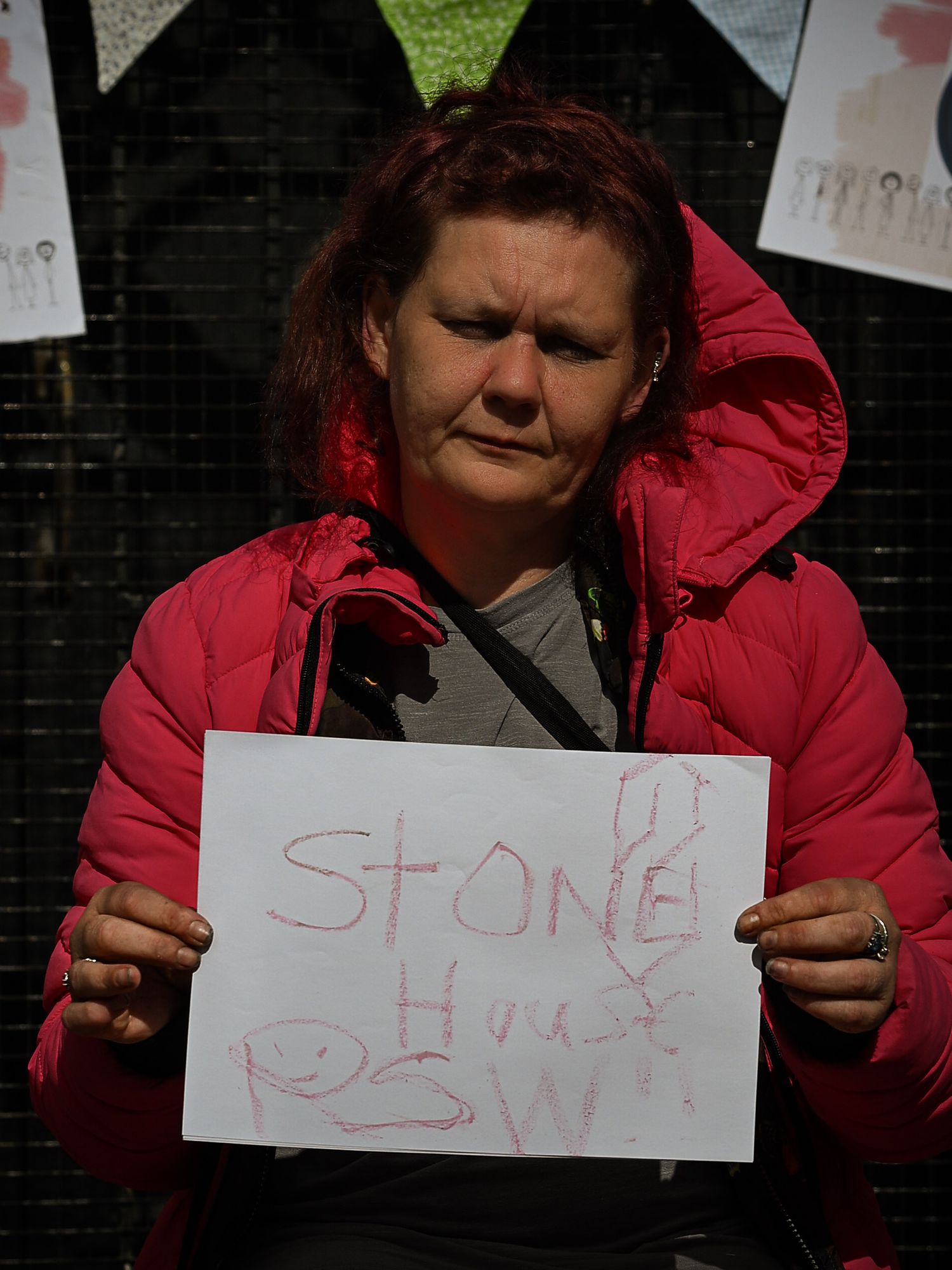 Portrait of a Stonehouse resident by photographer Arnet Donkin, sharing what they love about their community during the Union Street Party