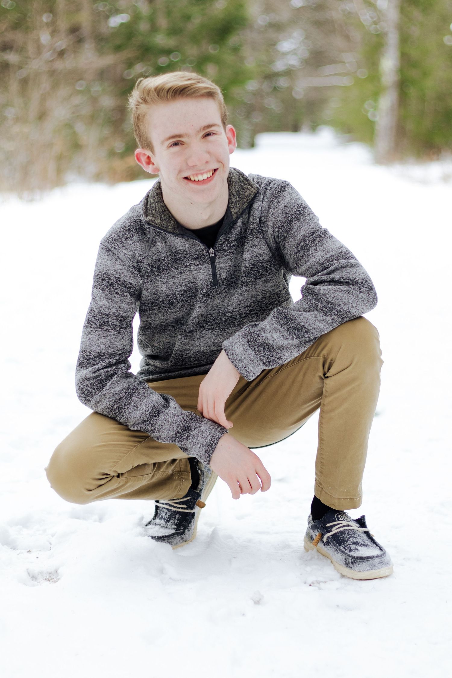 Outdoor winter senior portrait