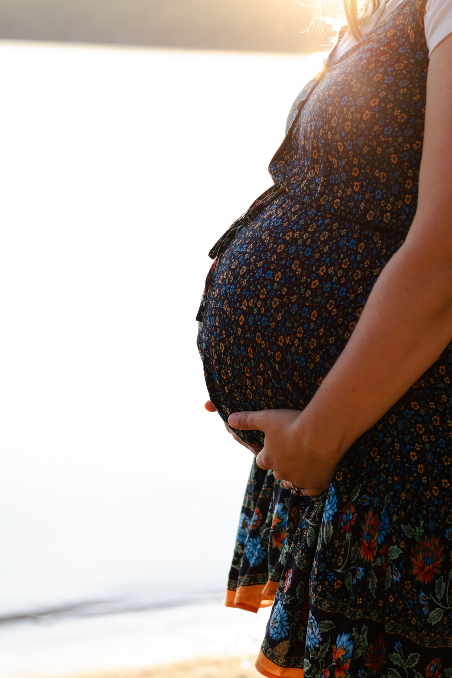 Image of a pregnant women's belly