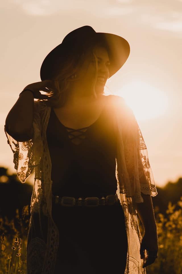 Outdoor photo of photographer