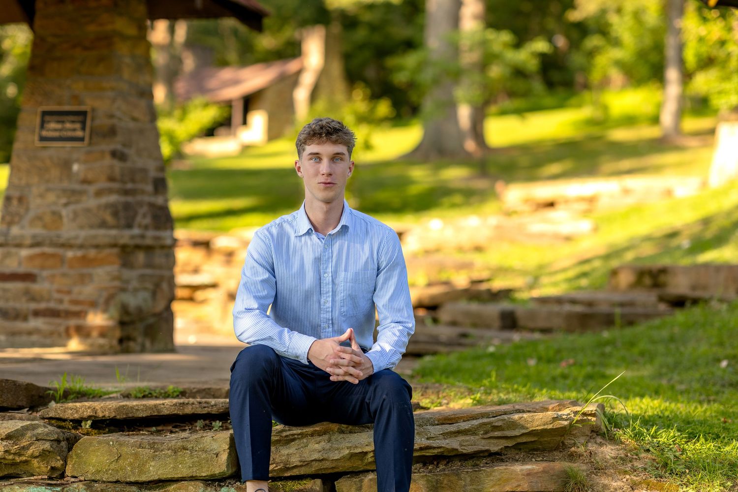 Affordable Senior Photos in Pittsburgh , PA