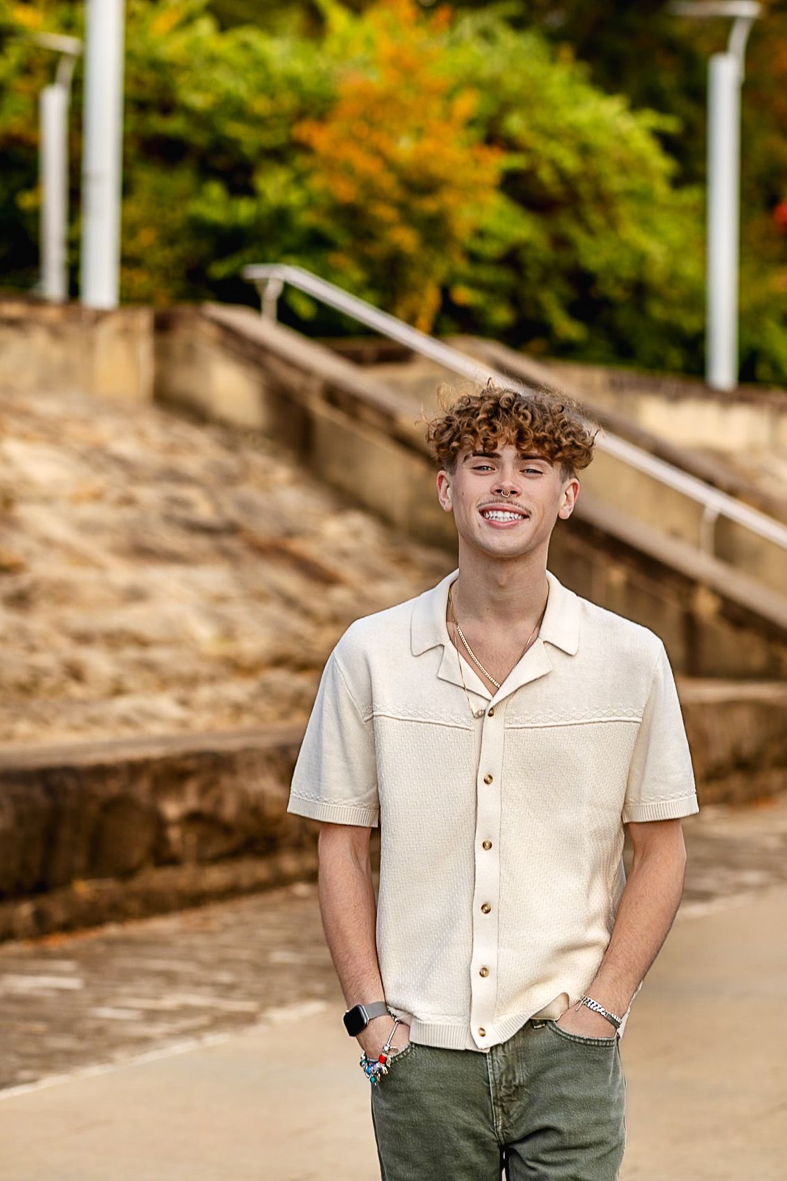 Affordable Senior Photos in Pittsburgh , PA