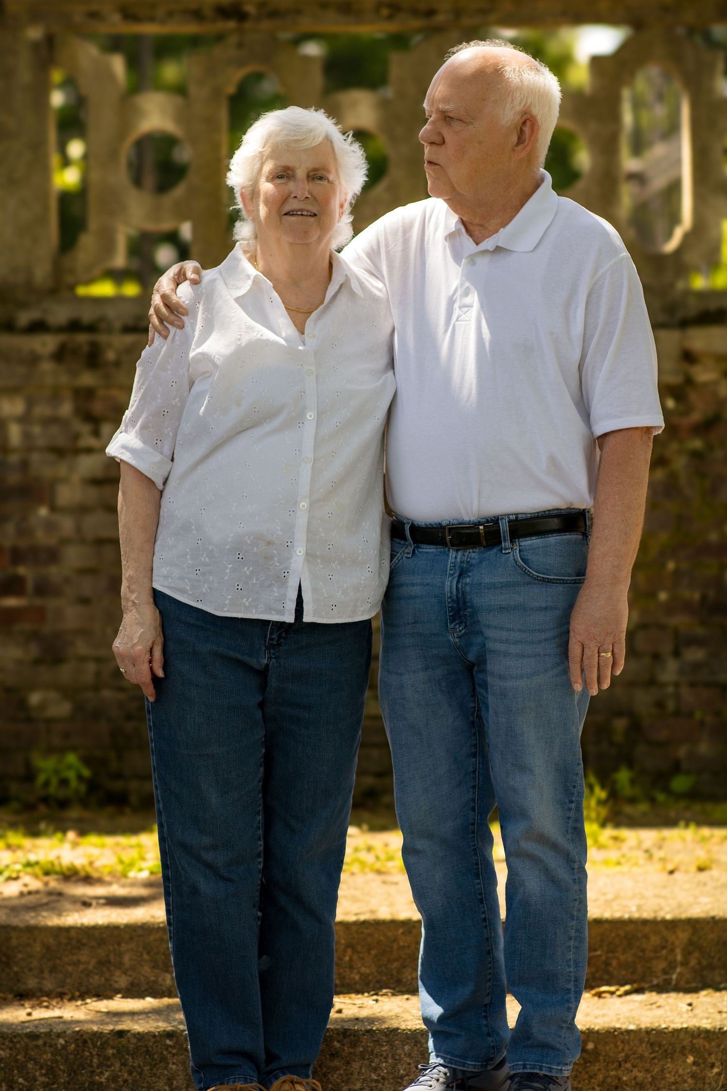 Family Pictures At Mellon Park Walled Garden , Kayla Rose Photography