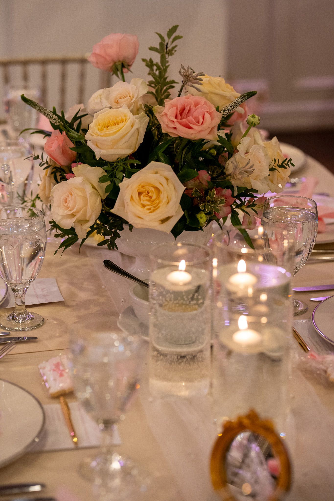Elegant floral table decor with candles