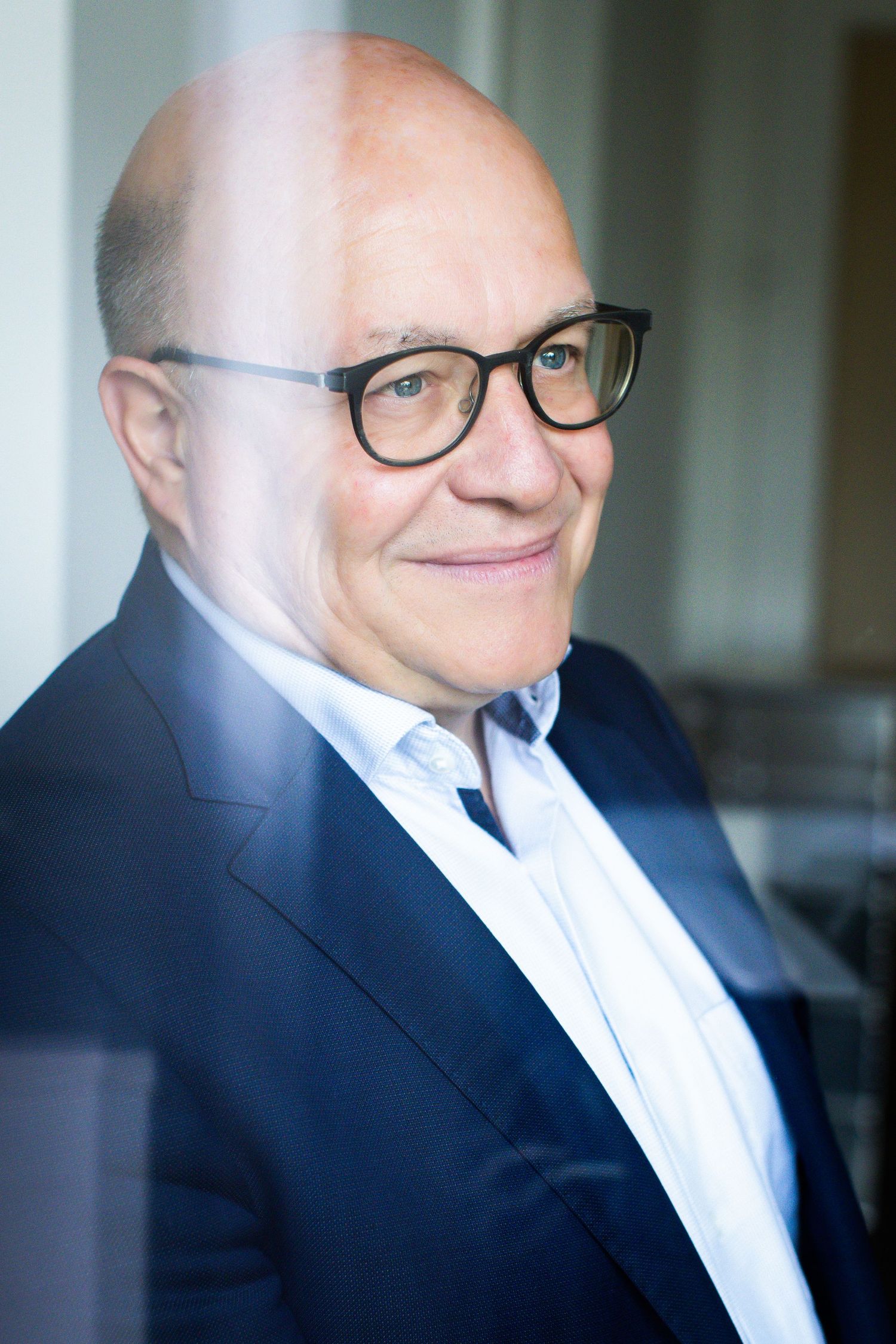 Leovest, Klassisches Mitarbeiterportrait für Corporate Website und Firmenprofil.