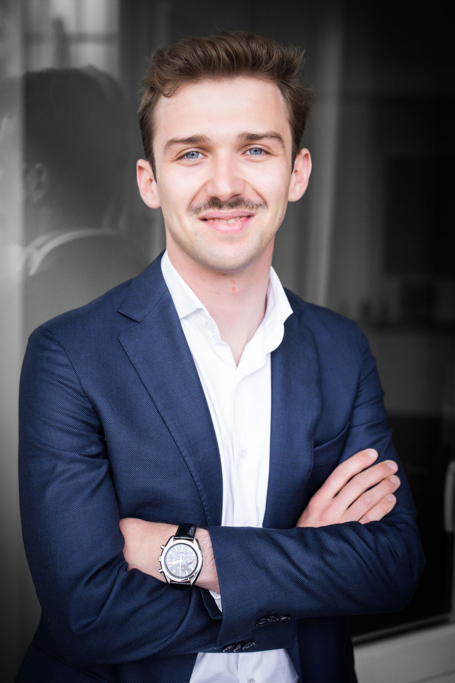 Yann Marconato, Leovest, Modernes Corporate Portrait für junge Führungskräfte und Unternehmer.