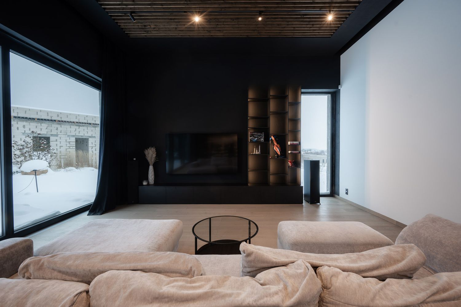 Contemporary living room overlooking the surrounding landscape