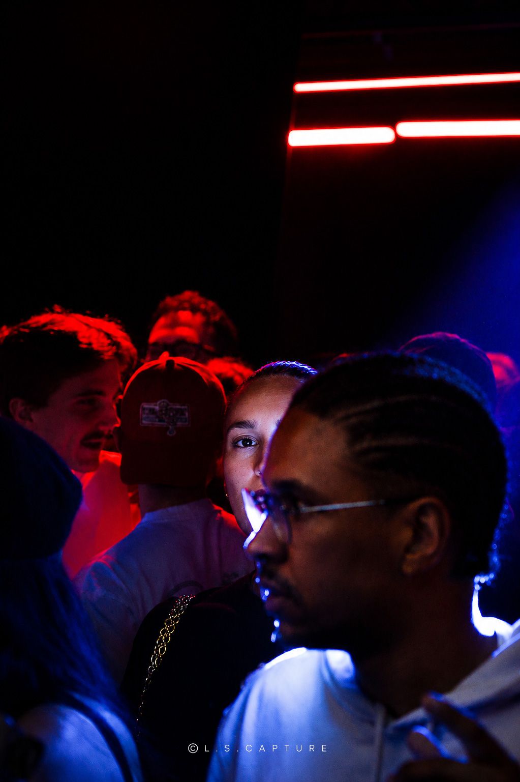 Portrait public femme en festival en wallonie à Liège