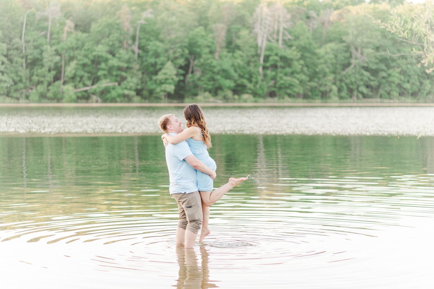 Engagement photo at Quemahoning Reservoir in Johnstown, Pennsylvania