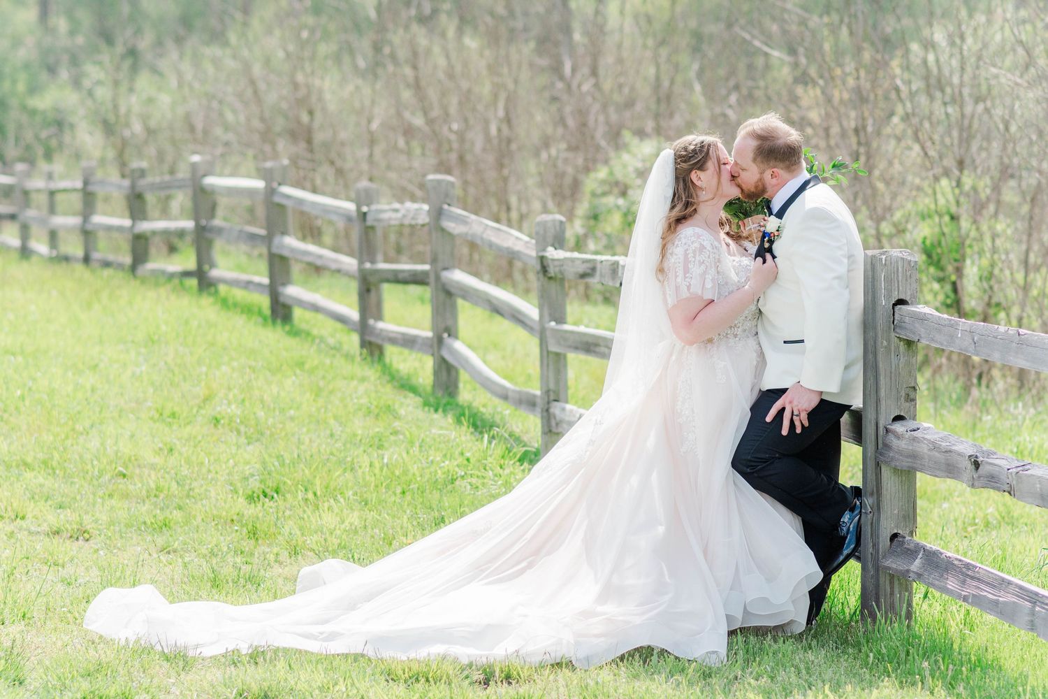 Bride and groom kissing at the Roost in Mahaffey, Pennsylvania
