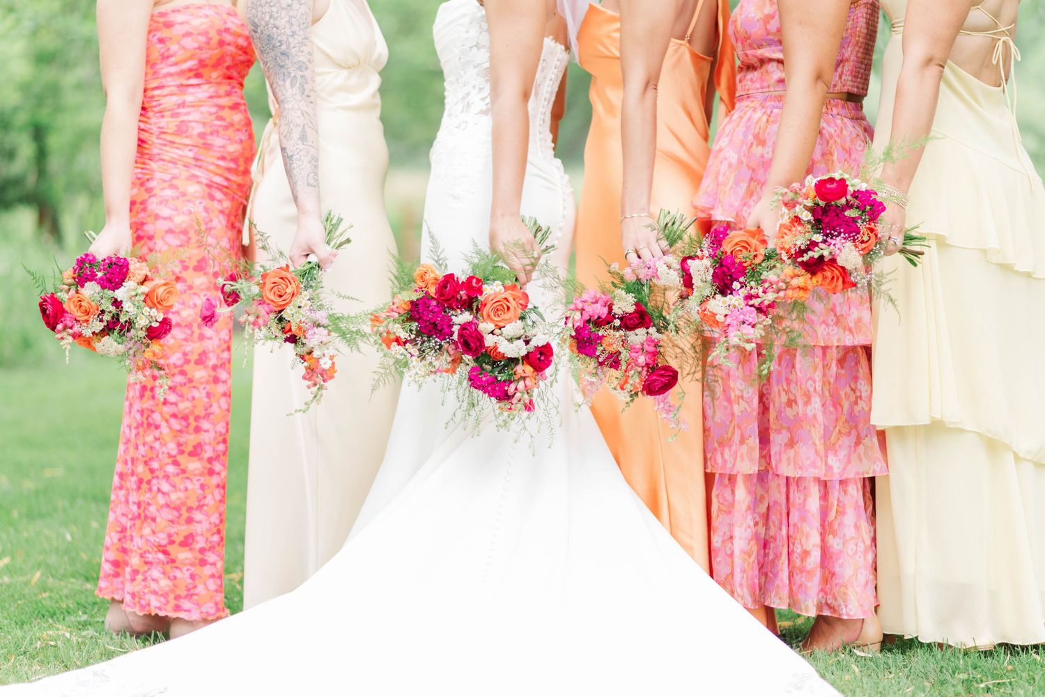 Bridal party bouquets at Whispering Hollow Estates in Pleasantville, Pennsylvania
